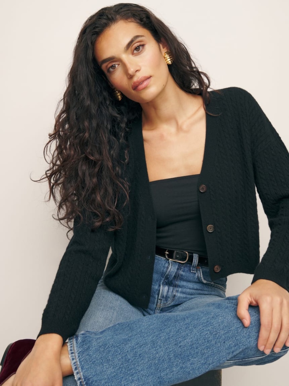 Reformation Giusta Cropped Cashmere Cardigan in Black (S)